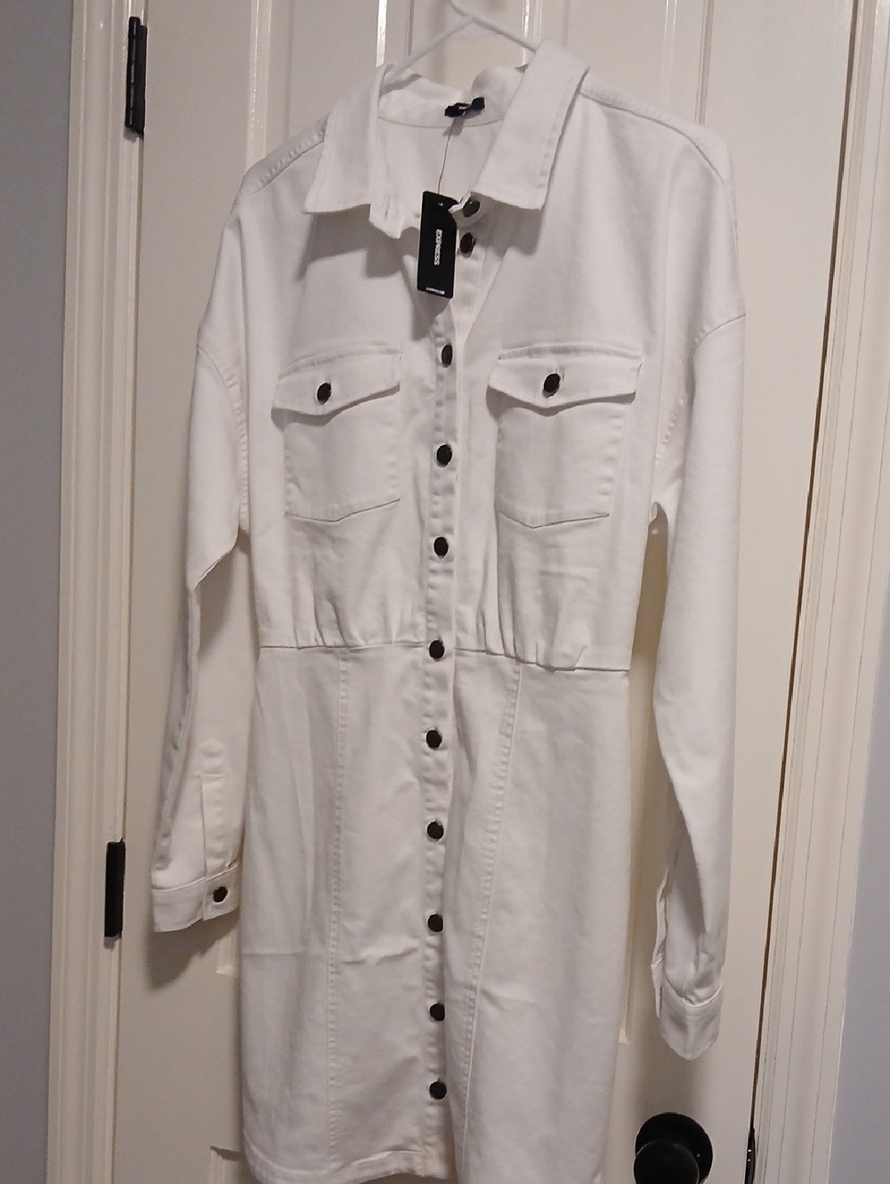 Express White Snap-Front Collared Dress Or Jacket